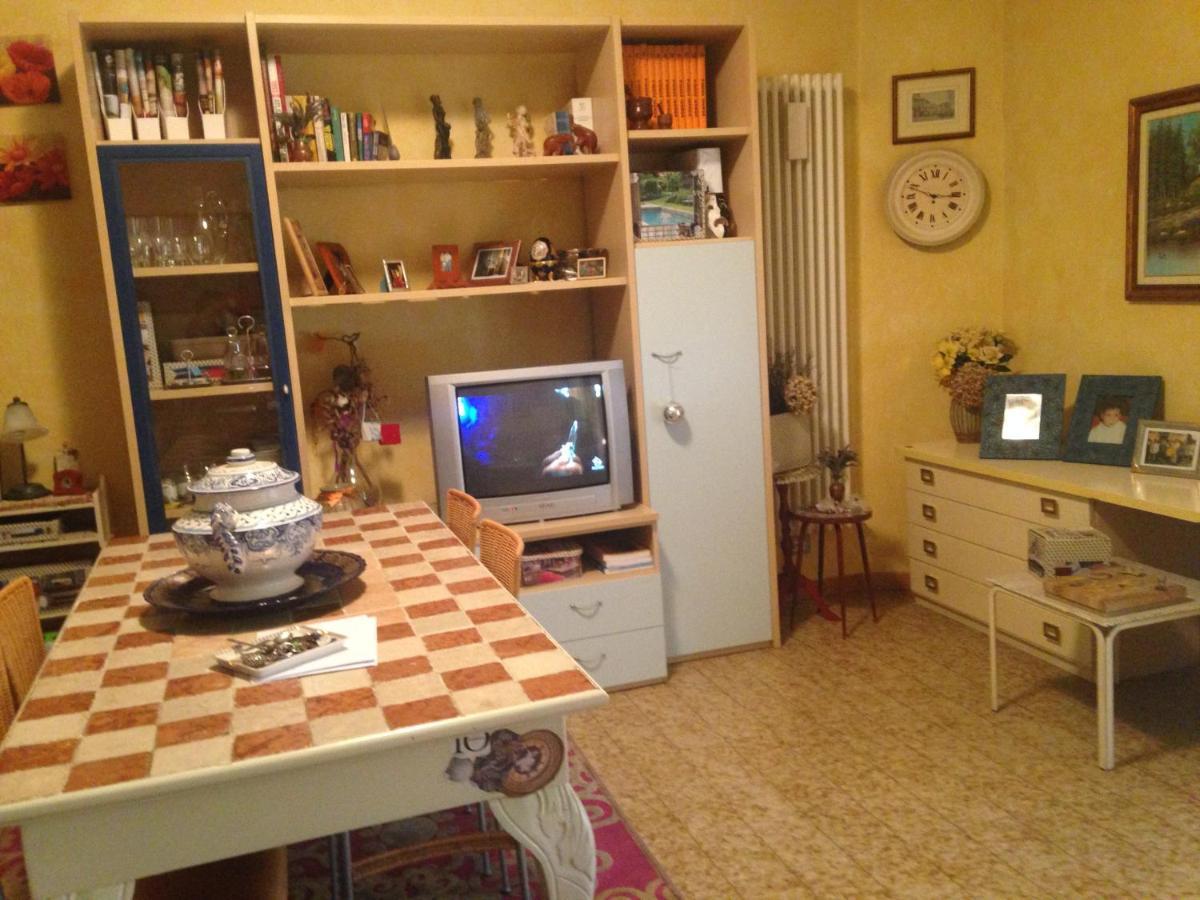 B & B Da Giusy Корте Франка Экстерьер фото