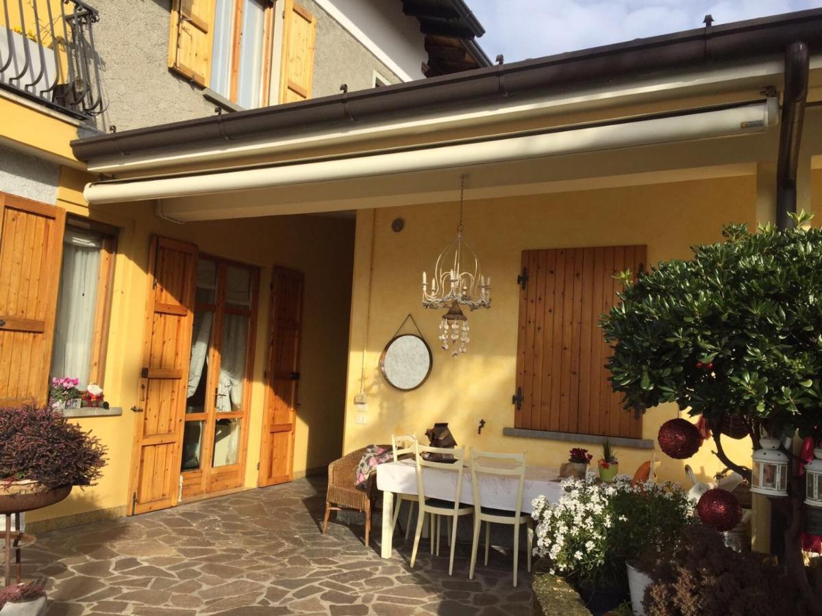 B & B Da Giusy Корте Франка Экстерьер фото